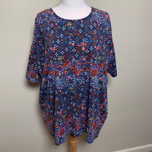 LulaRoe Irma Tunic